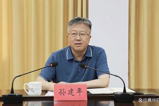 埃泽利谈TJD：他和我一样能跑能护筐 但他组织能力比我更好